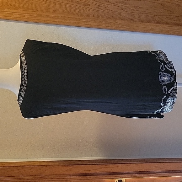 #4 Beautiful Women's Long Tank Top. SZ Large - Picture 4 of 5